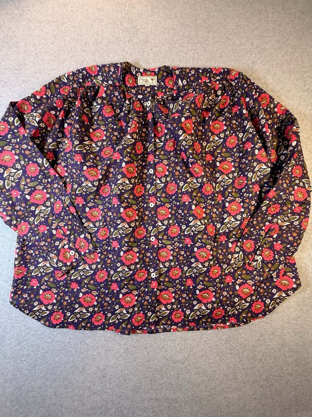 Mille Resort & Travel Long Sleeve Floral Button-Down Blouse
